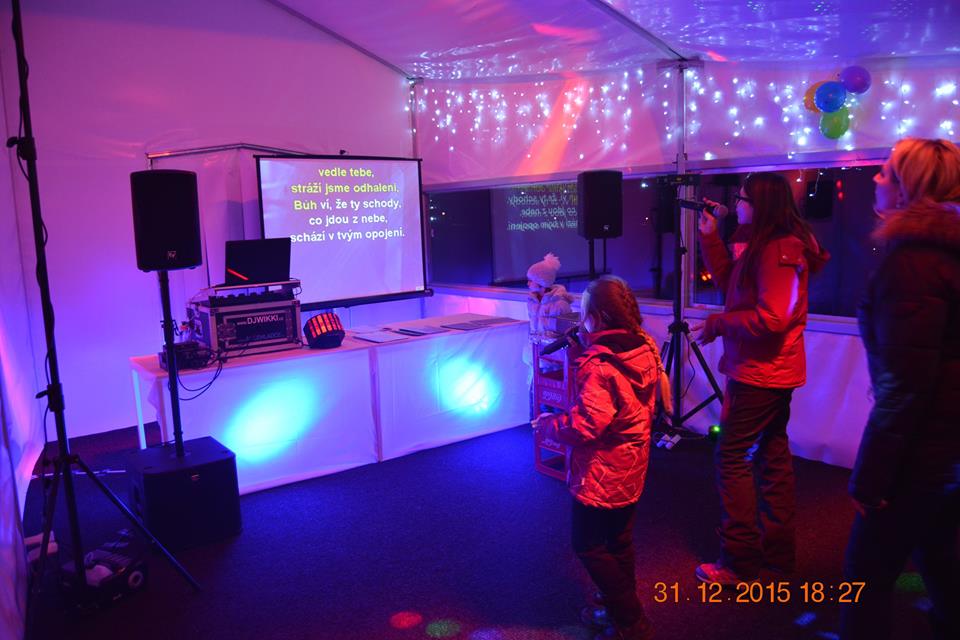 Karaoke_Silvestr_Kralicak_2015_3